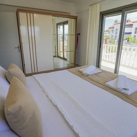 Denize 1 Km Uygun Fiyatli Apart Apartment Fethiye